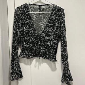 H&M size S long sleeve cropped top
